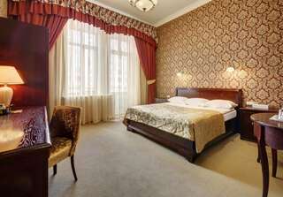 Гостиница Пекин Москва Улучшенный двухместный номер с 1 кроватью-5